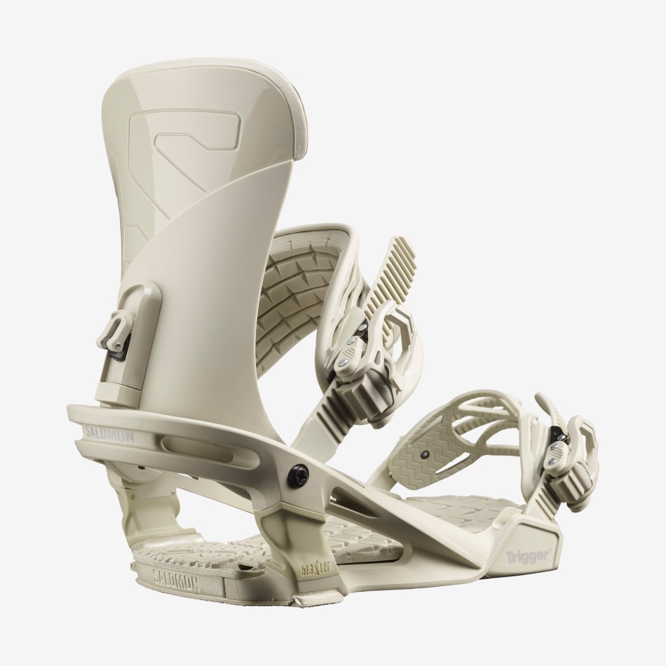mens_snowboard_bindings_trigger_rainy_day.jpg Men's Snowboard Bindings Trigger Rainy Day - Image 1